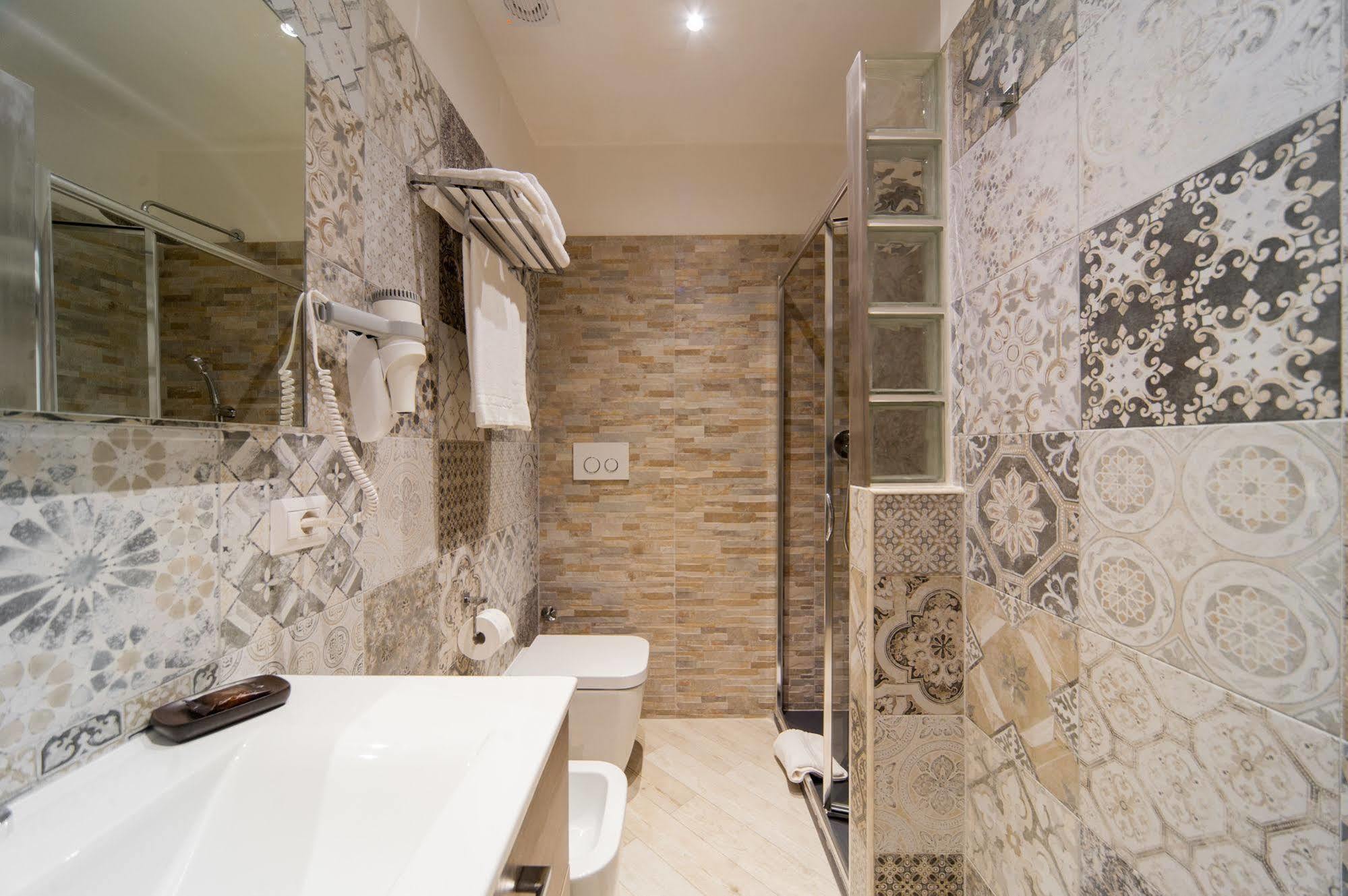 Hotel Trevi 41