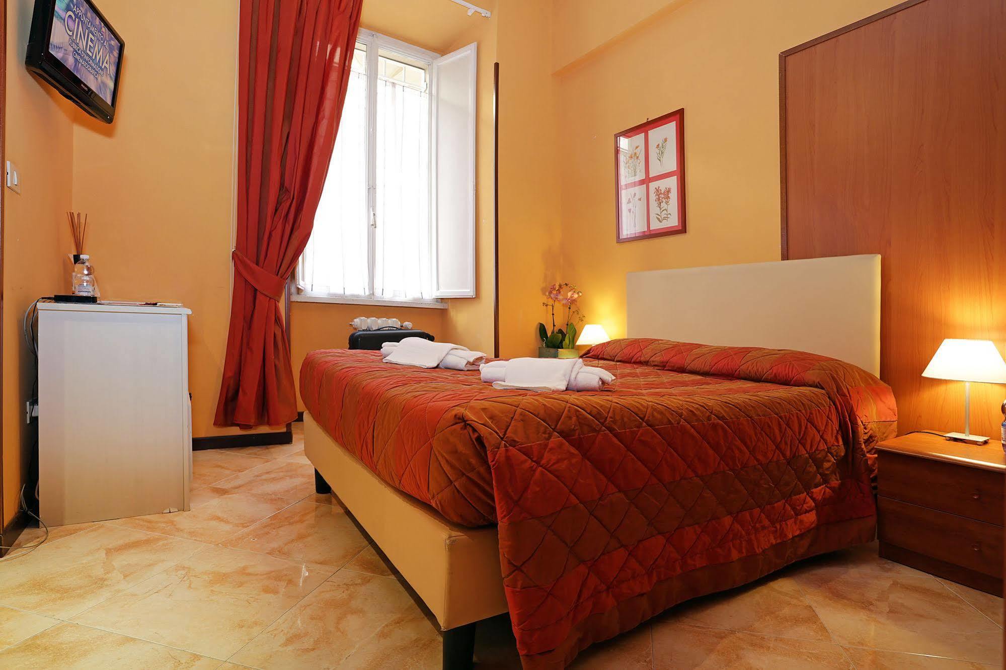 Houspitality Flowers Hotel 3*