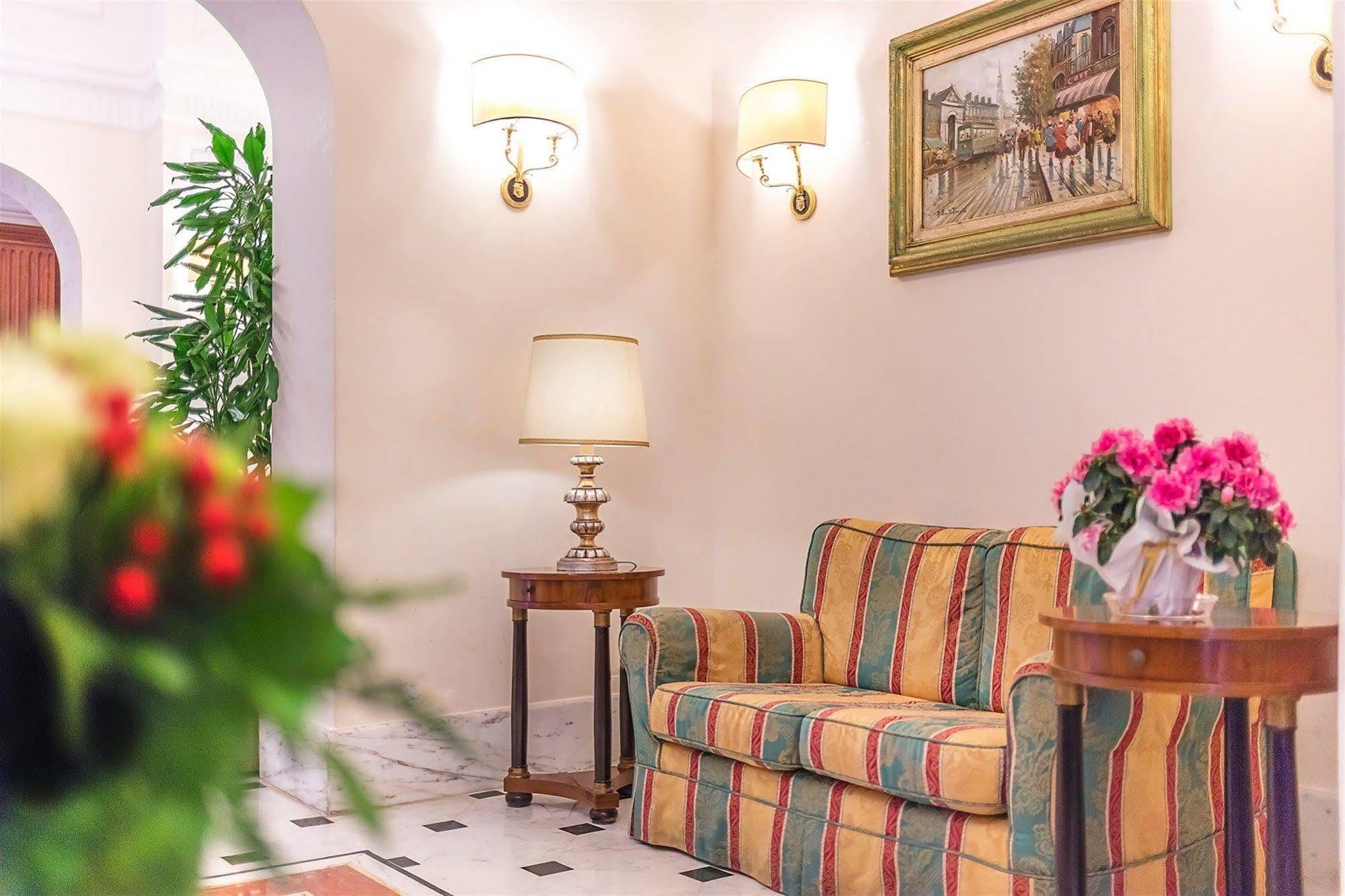 Raeli Lux Hotel 4*
