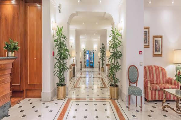 Hotel Raeli Luce 4*