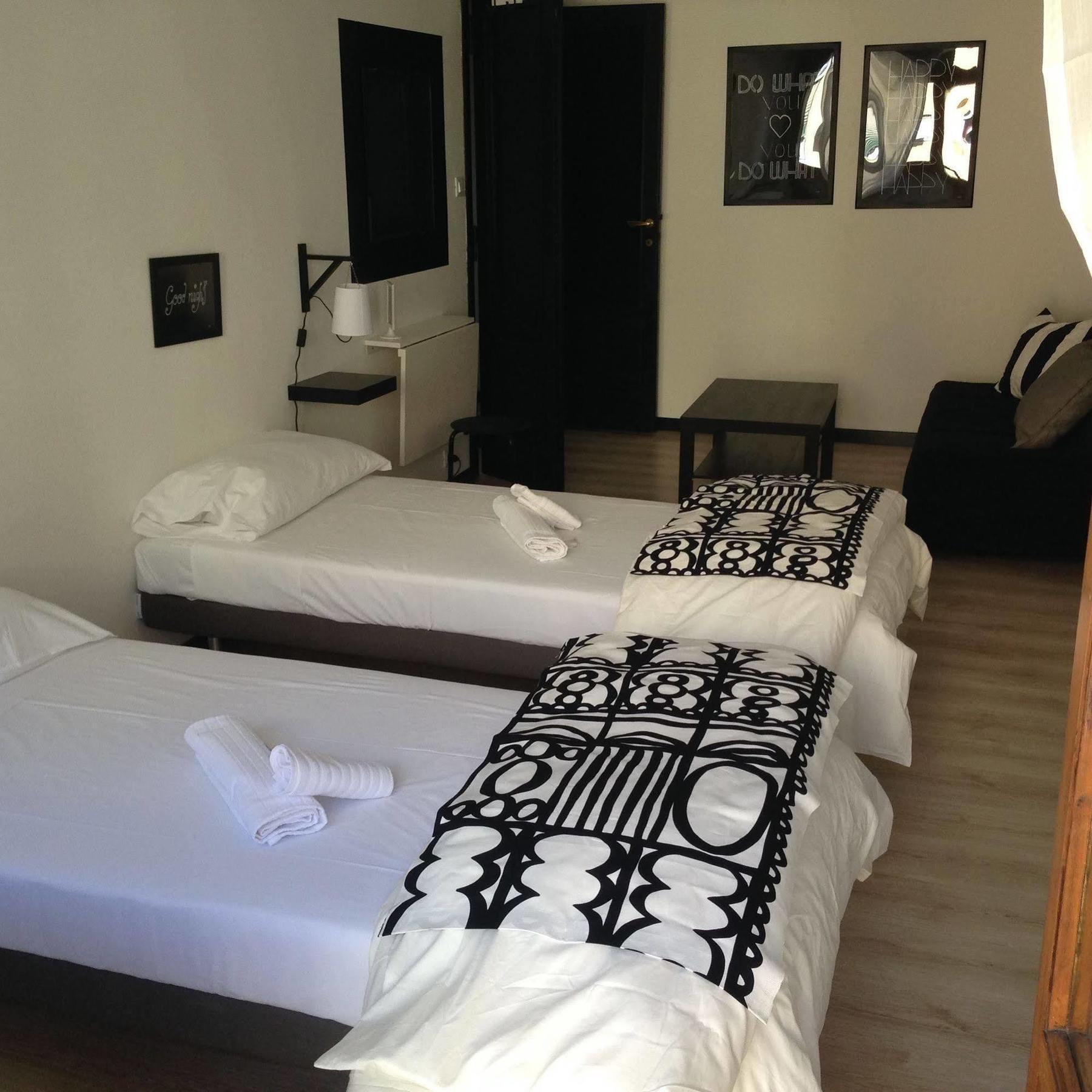 Iron Bridge Accommodation Aparthotel 2*