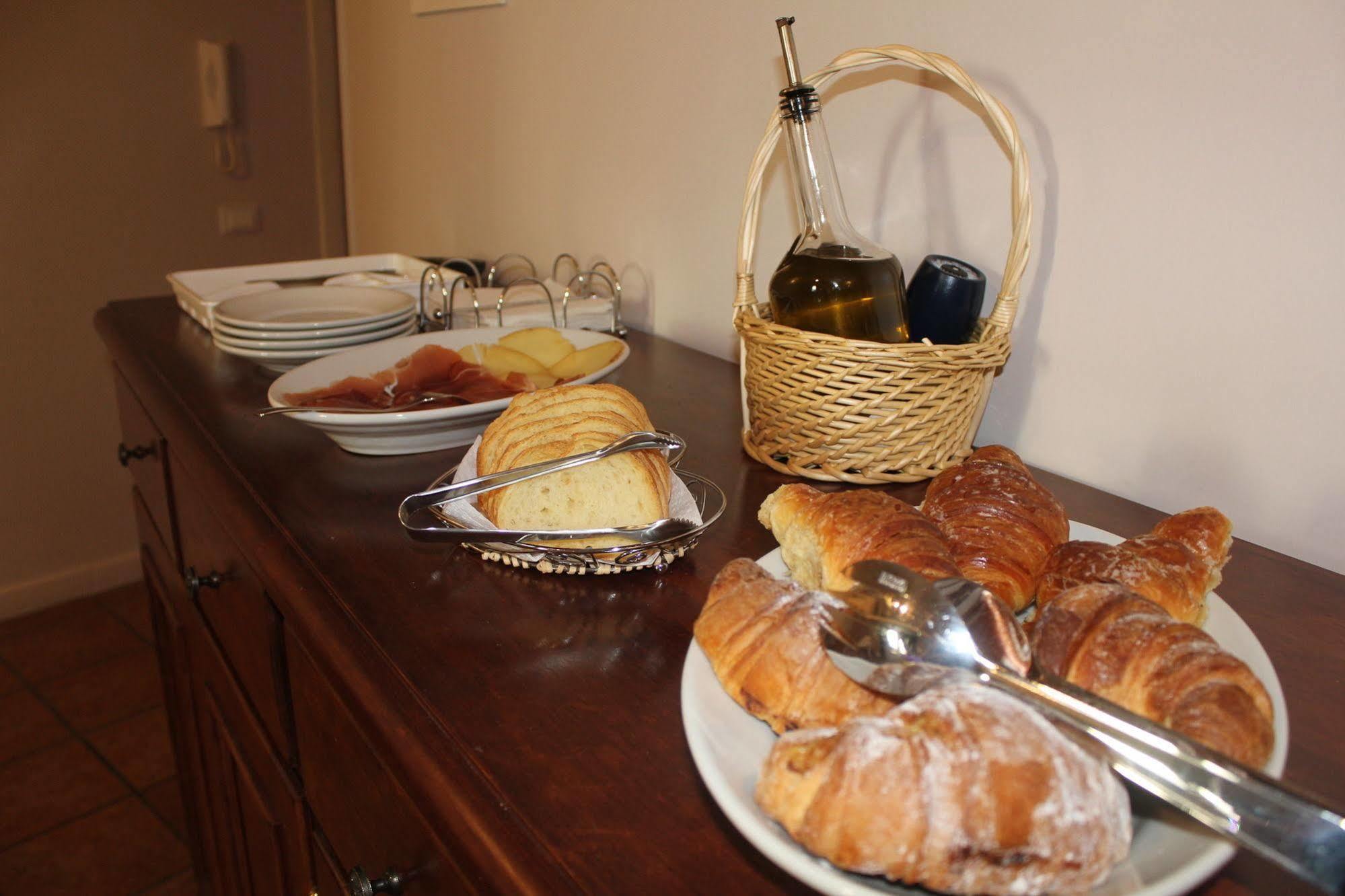 Guest house Relais Casa Della Fornarina Rome