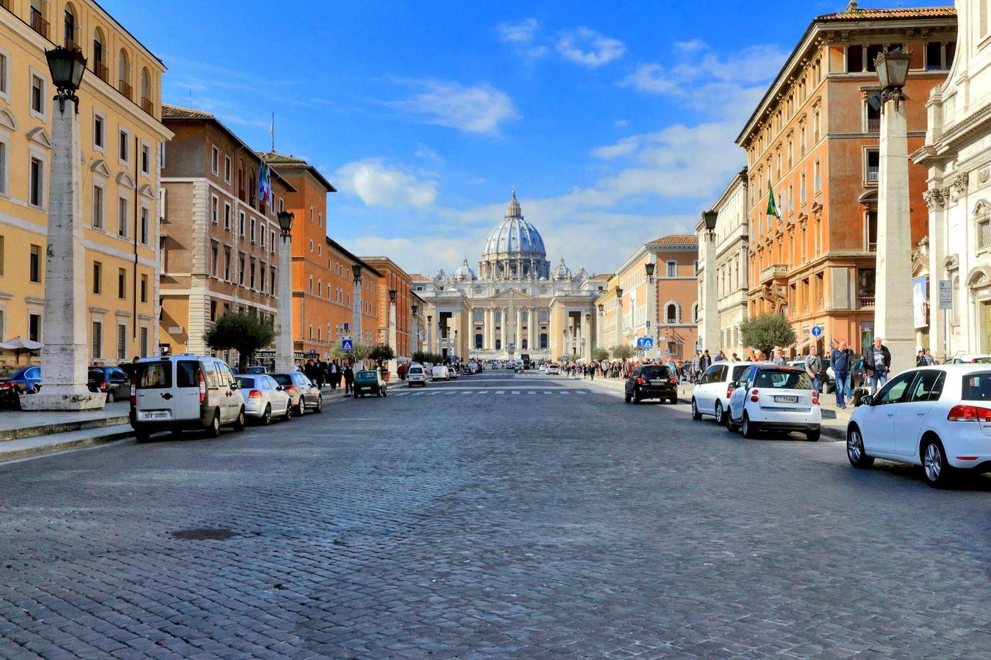 Beesprint Vatican Hotel *