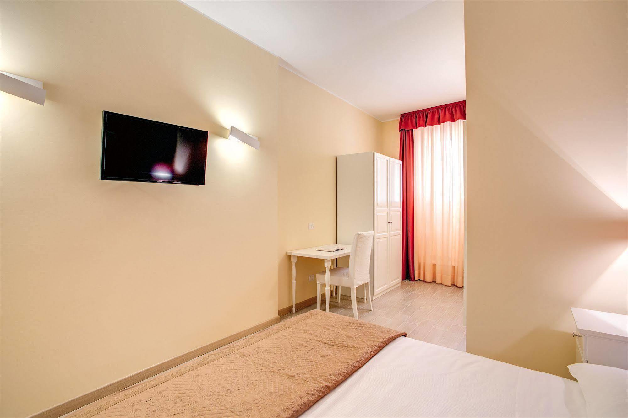 Floor Navona Guest house