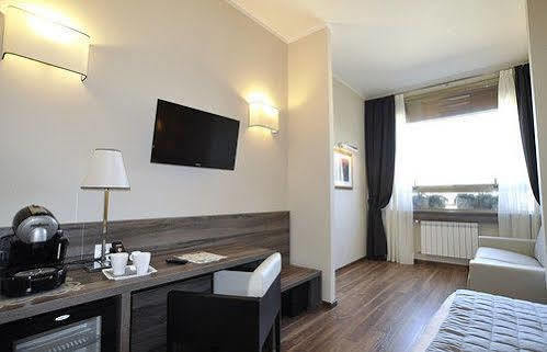 Guest house Window On 2*