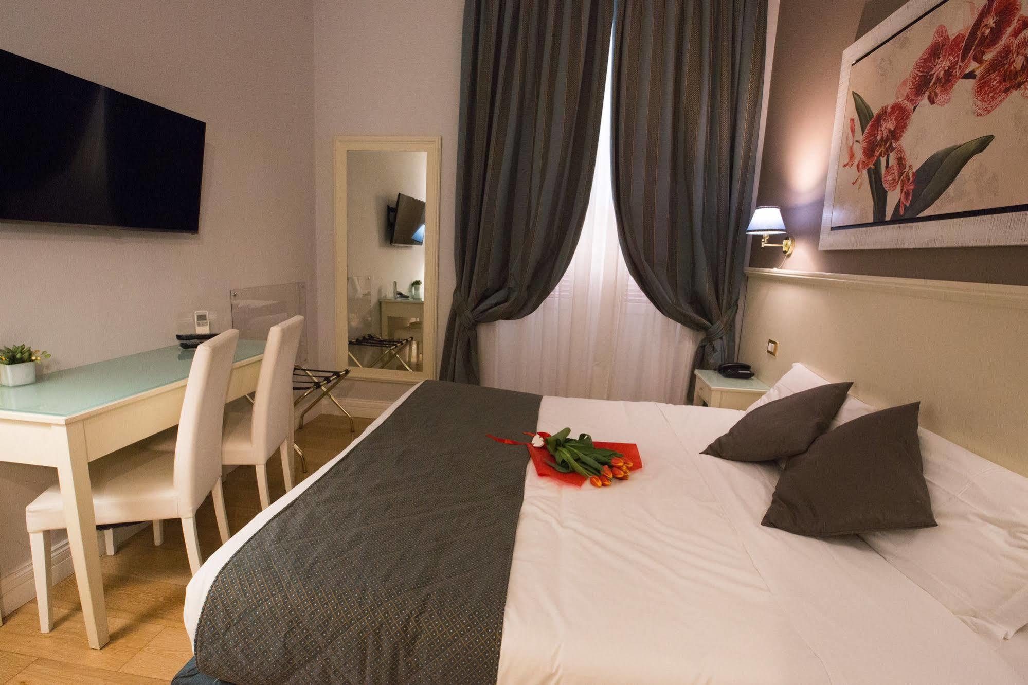 Couette-café Domus Castrense 2*