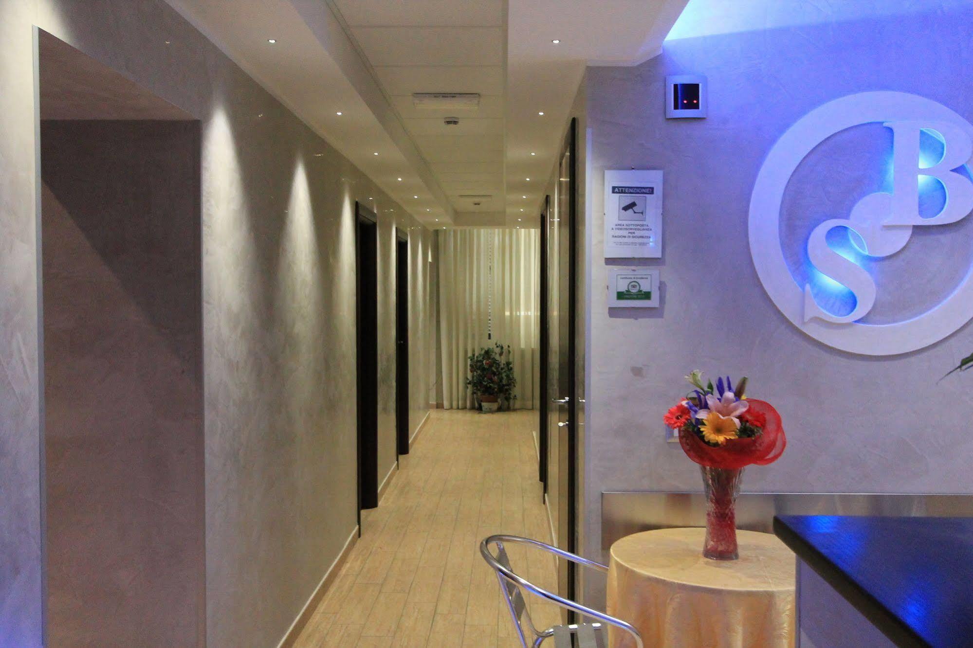 Buonarroti Bed & Breakfast Rome