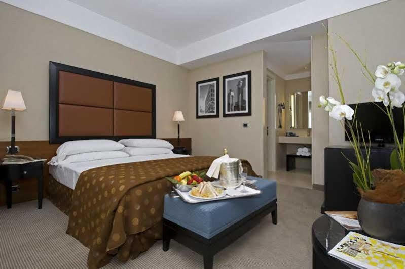 Ergife Palace Hotel 4*