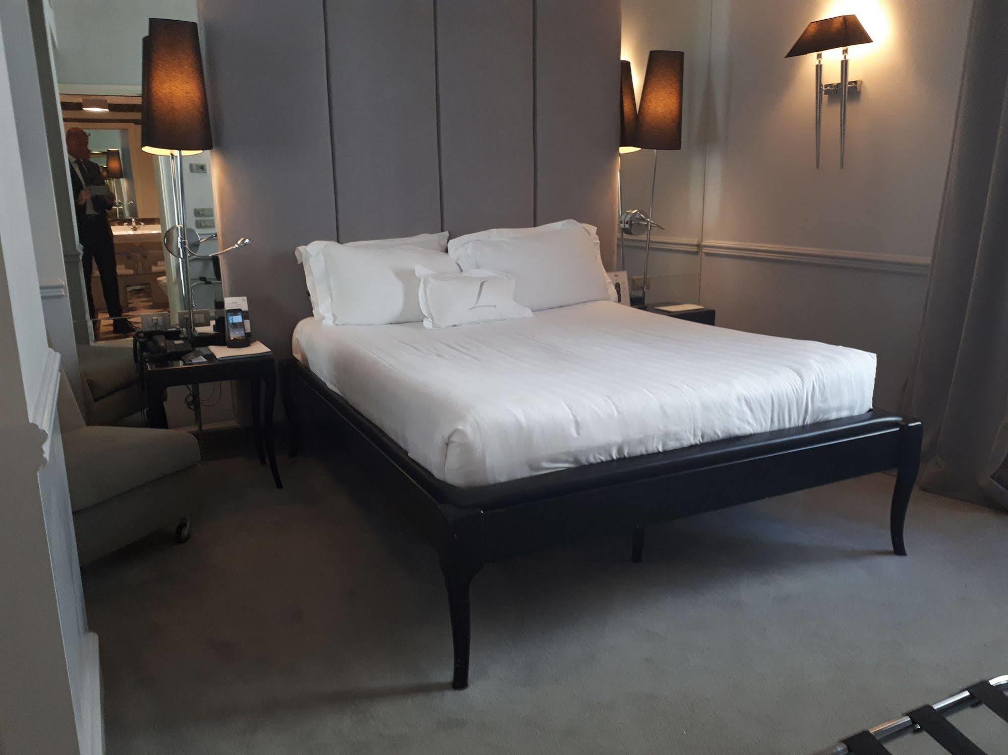 Leon's Place In Hotel Rome