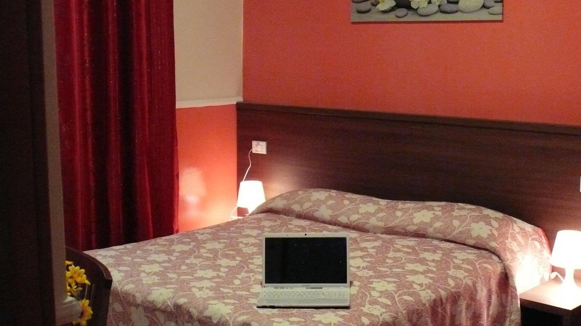Leone Hotel Rome