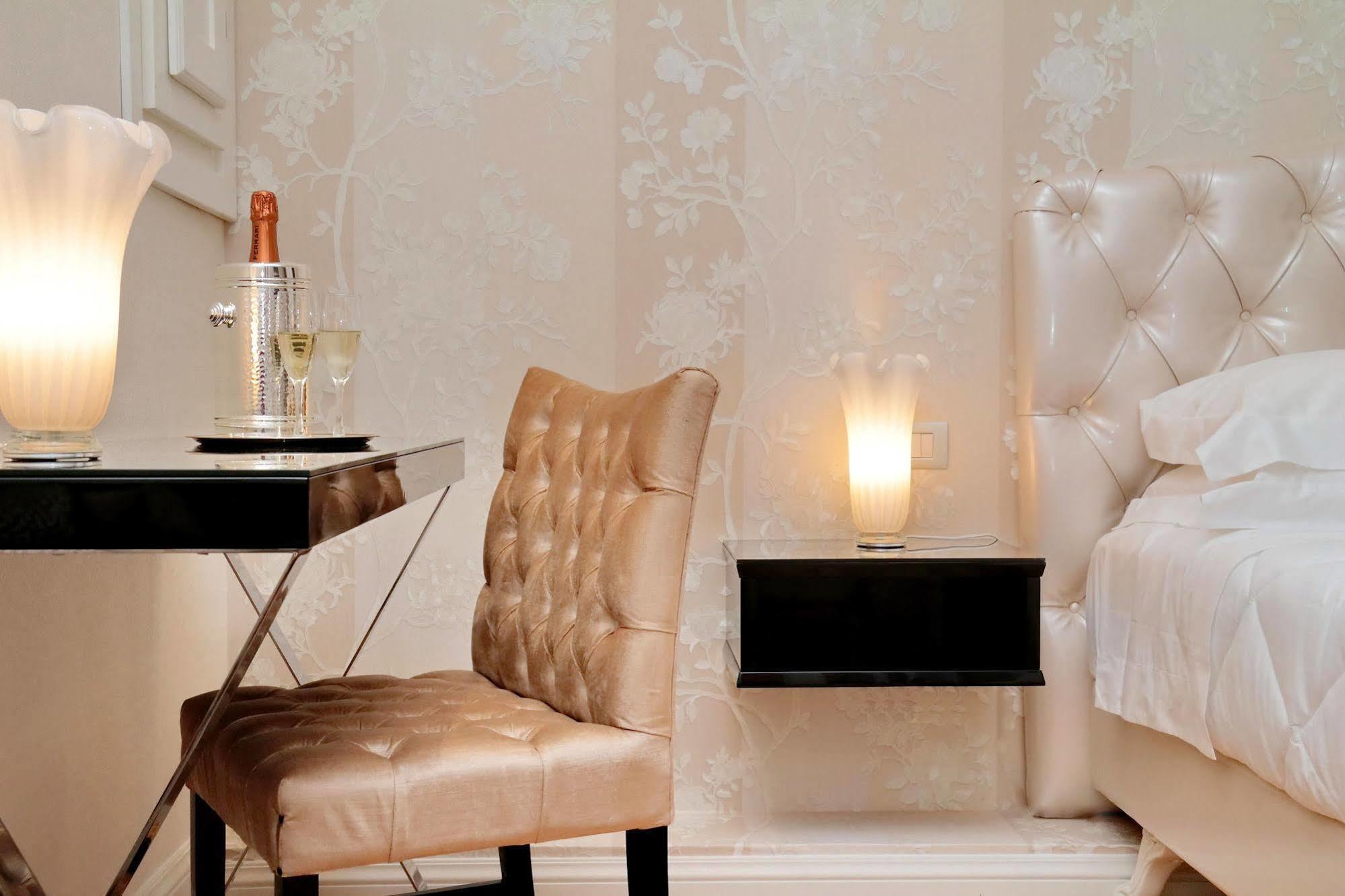 Bq House Colosseum Luxury Rooms 3* Rome