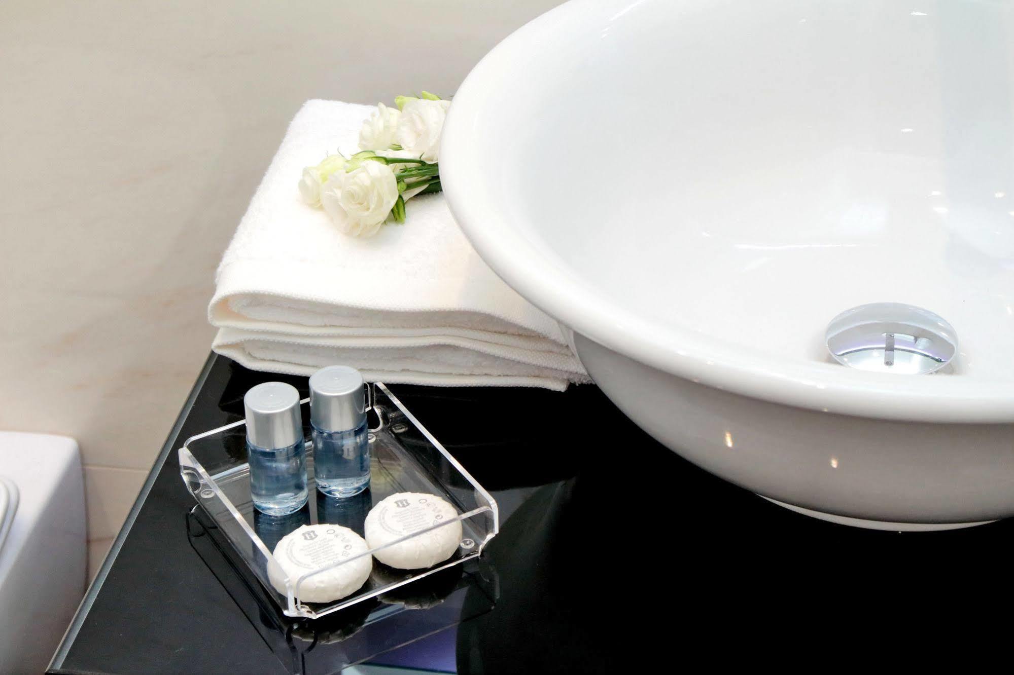 Bed & Breakfast Bq House Colosseum Luxury Rooms 3*