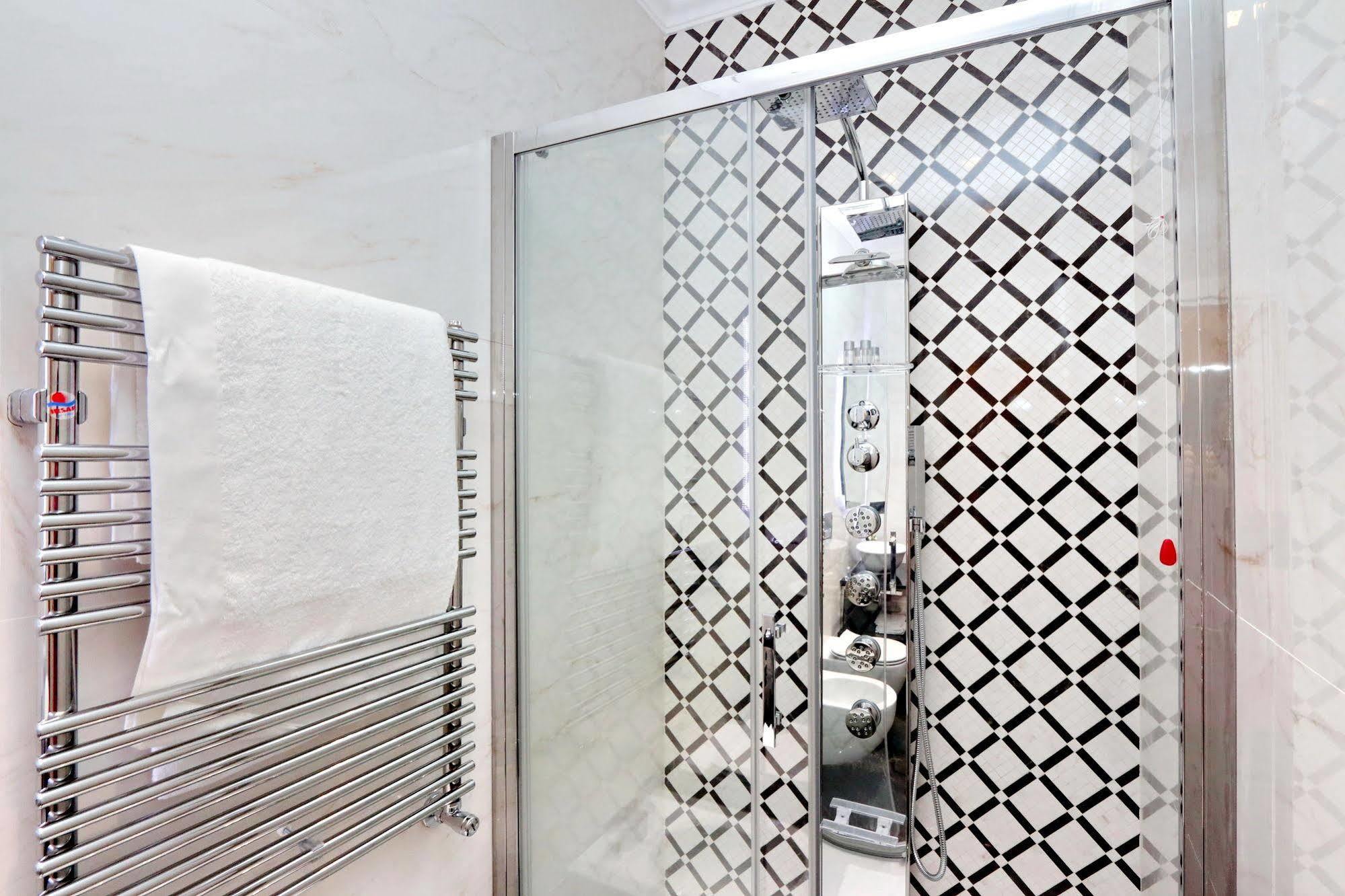 Bq House Colosseum Luxury Rooms Bed & Breakfast