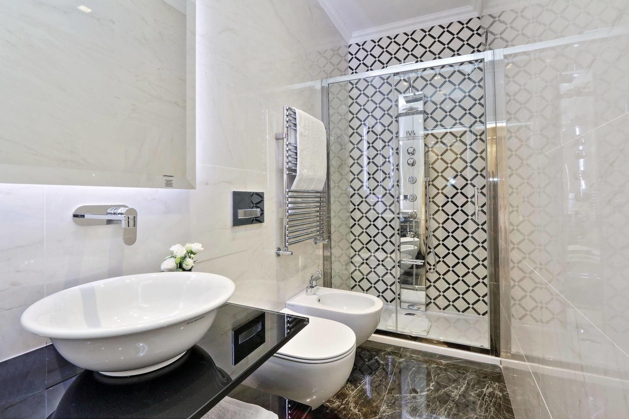 Bq House Colosseum Luxury Rooms 3* Rome