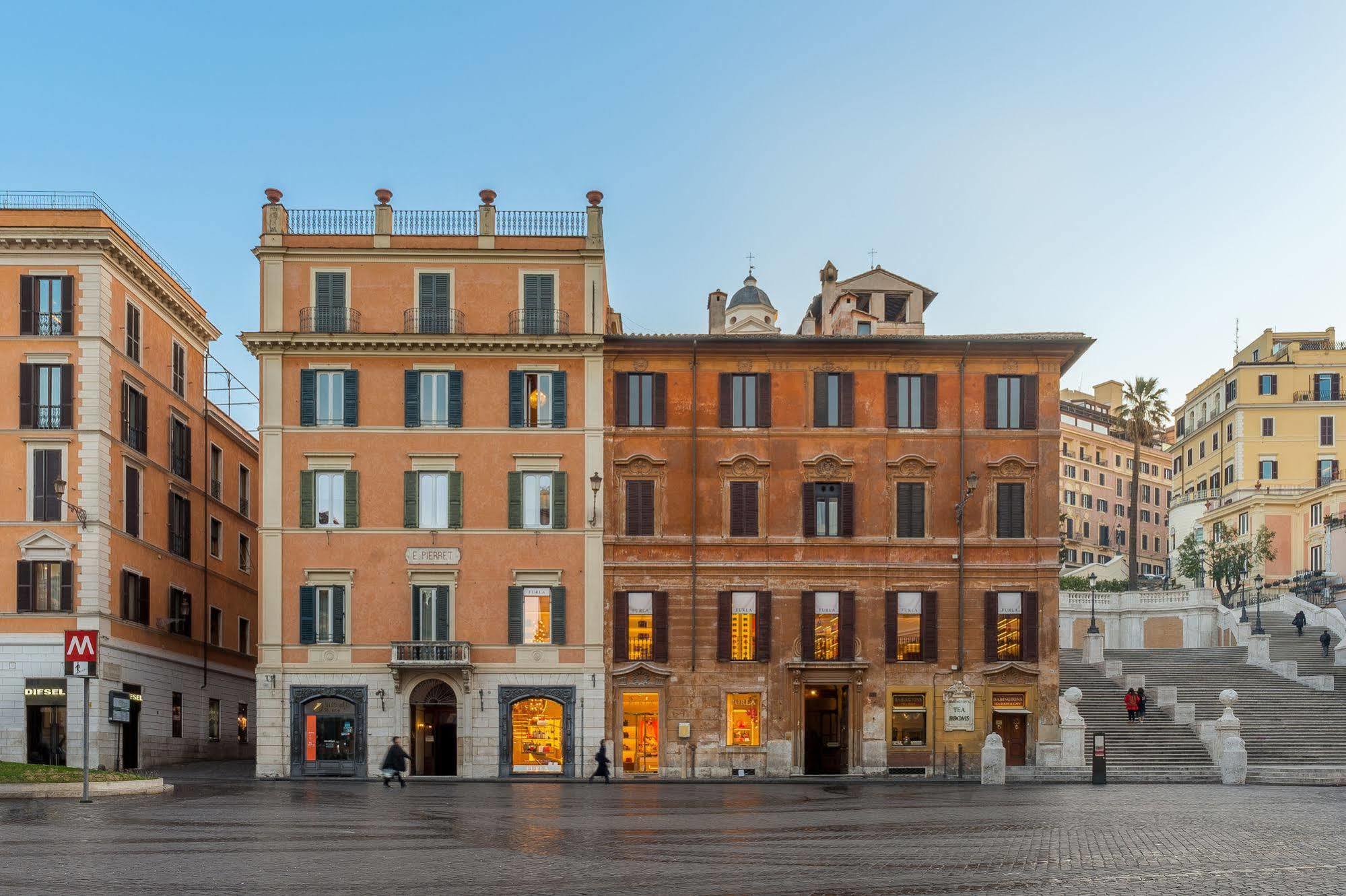 Les Diamants Spanish Steps Hotel 2*