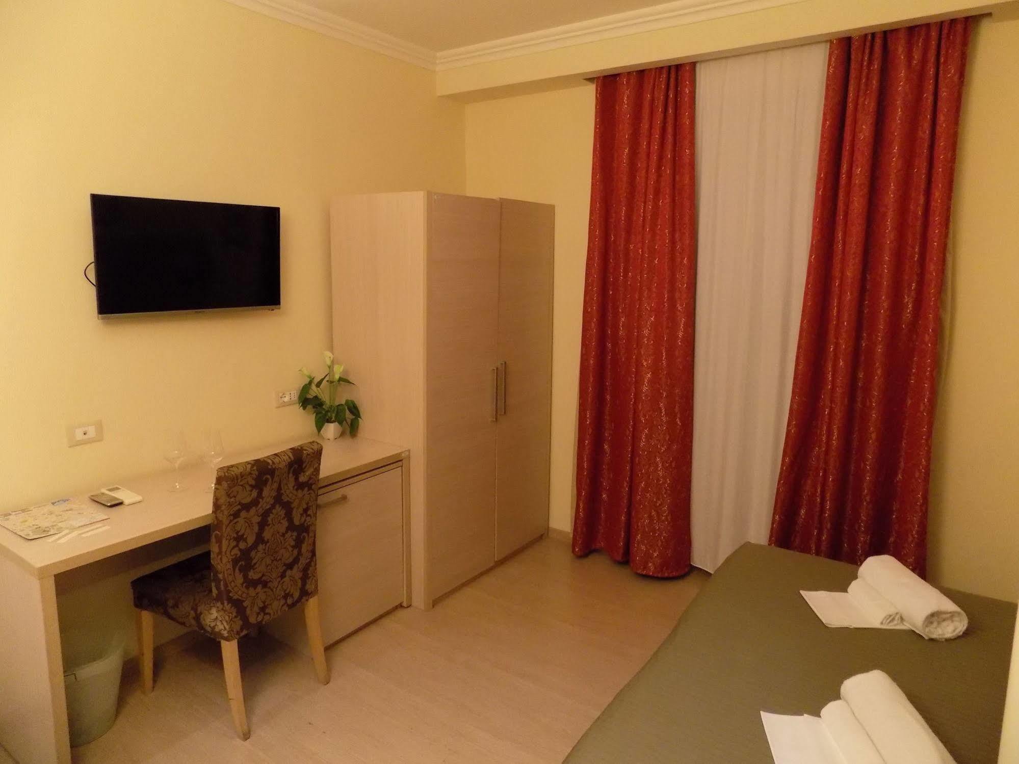 Bed & Breakfast Booking House