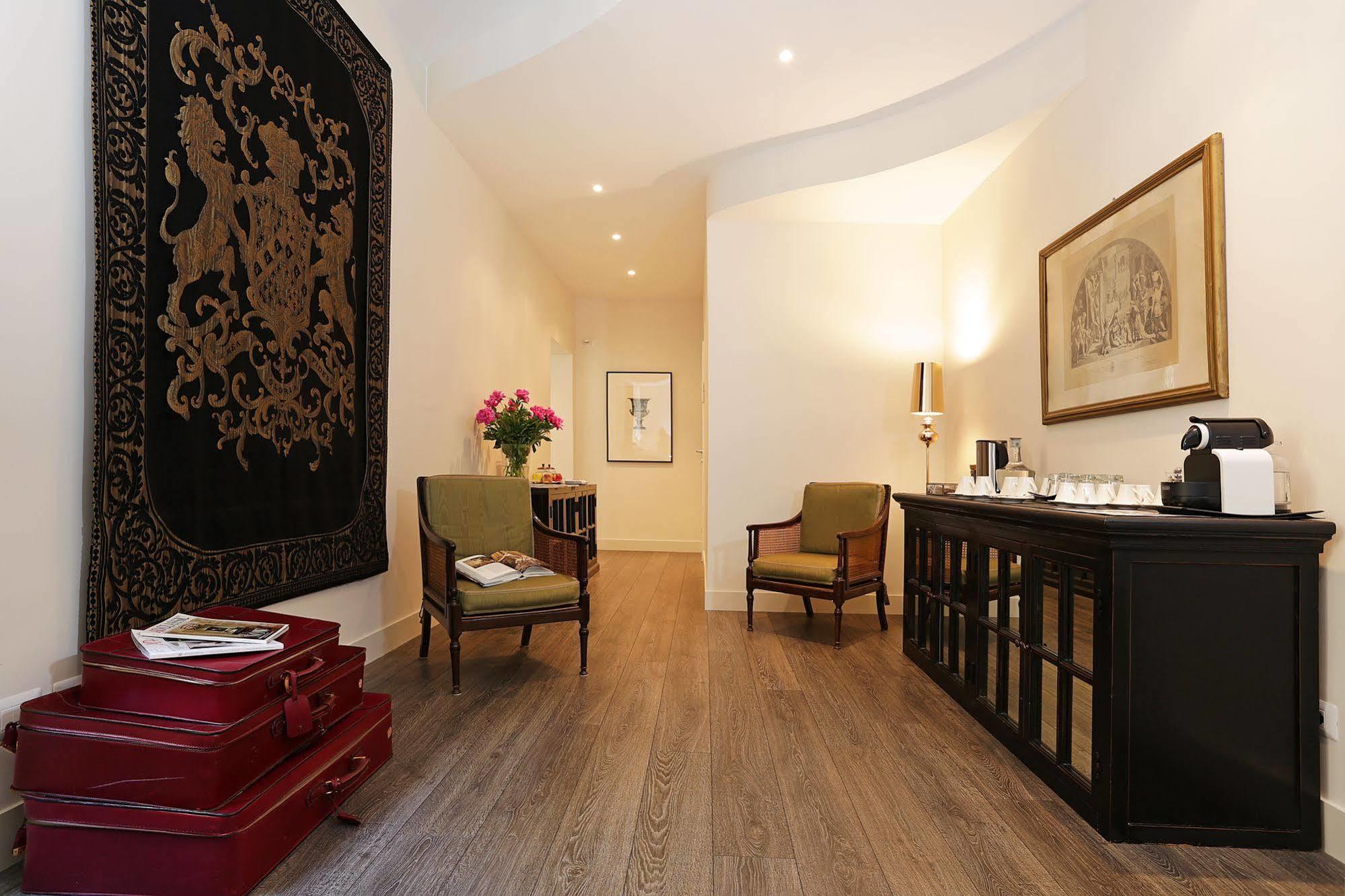 Residenza Cavour Couette-café