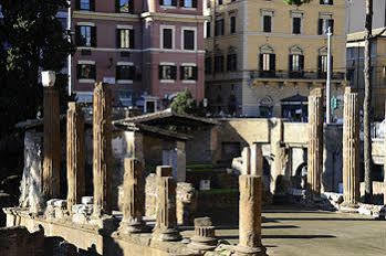Ht N°9 Colosseo Guest house Rome