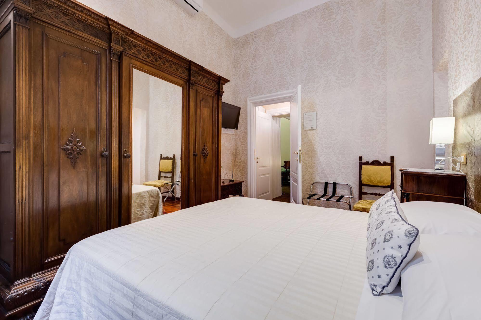 Affreschi Su Luxury 2*