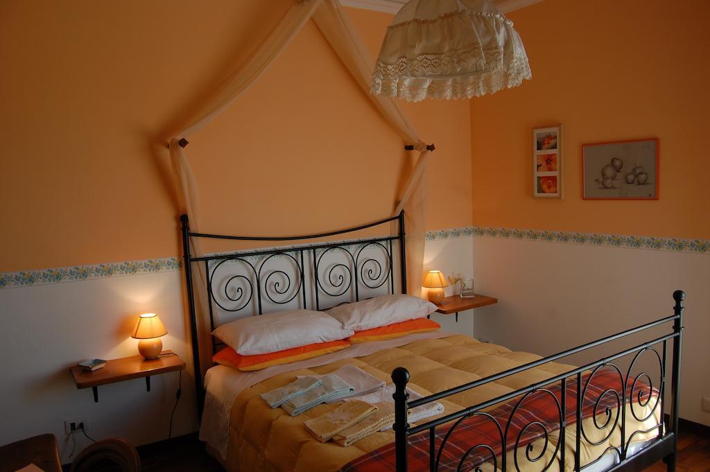 Casa A Bed & Breakfast 2*