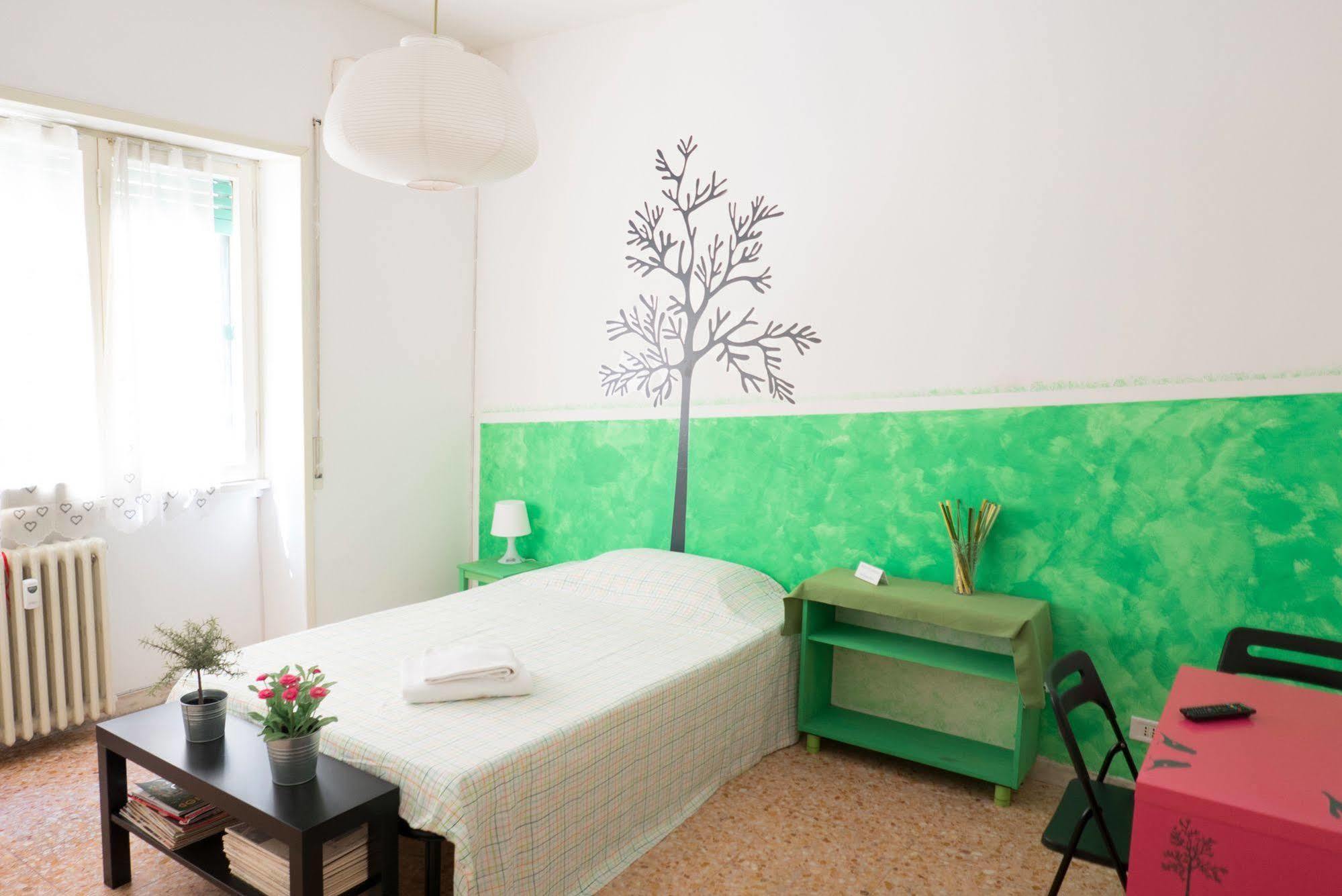 Casa de hóspedes Next Stop Roma Affittacamere Casilino 3*