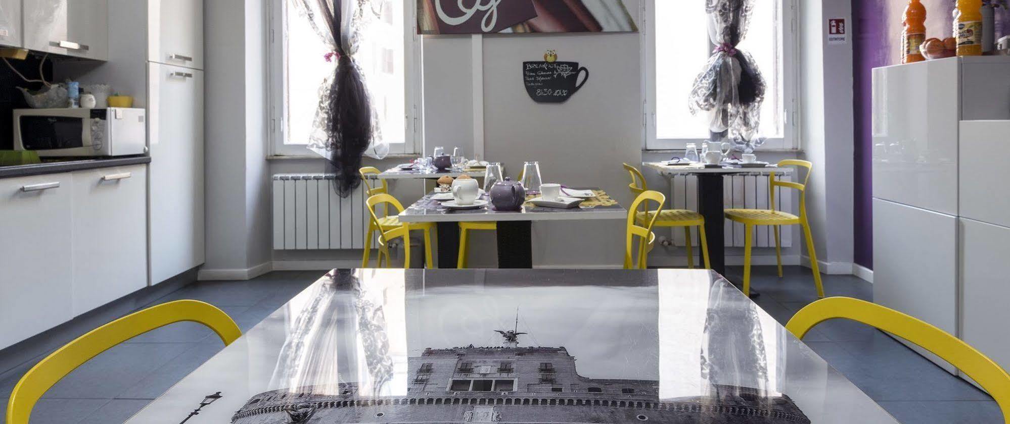 Acomodação com café da manhã  Le Due Civette Roma