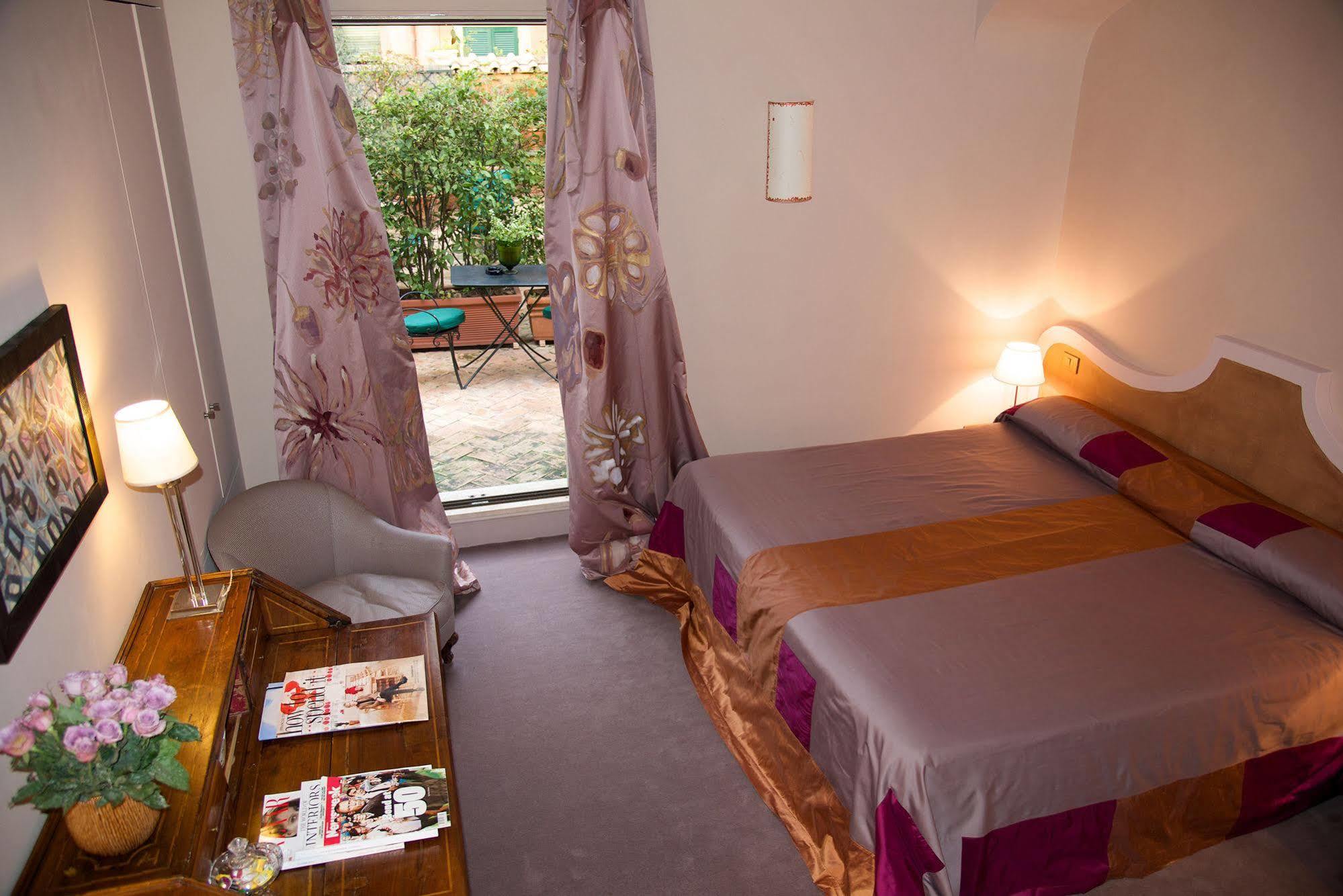 Bed & Breakfast Buonanotte Garibaldi 2*