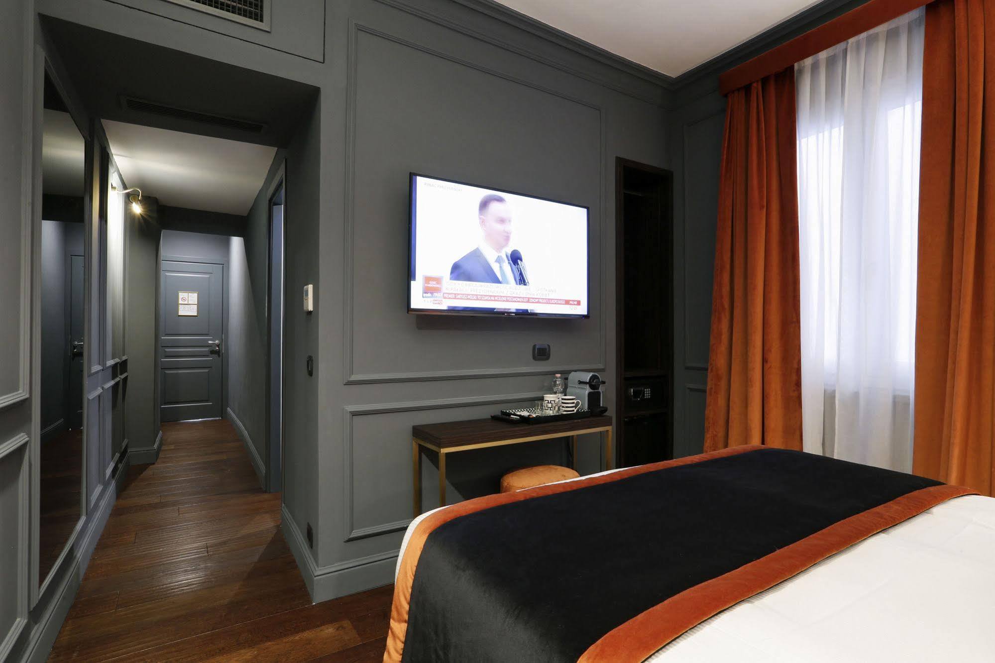 Saint B Boutique 3* Rome
