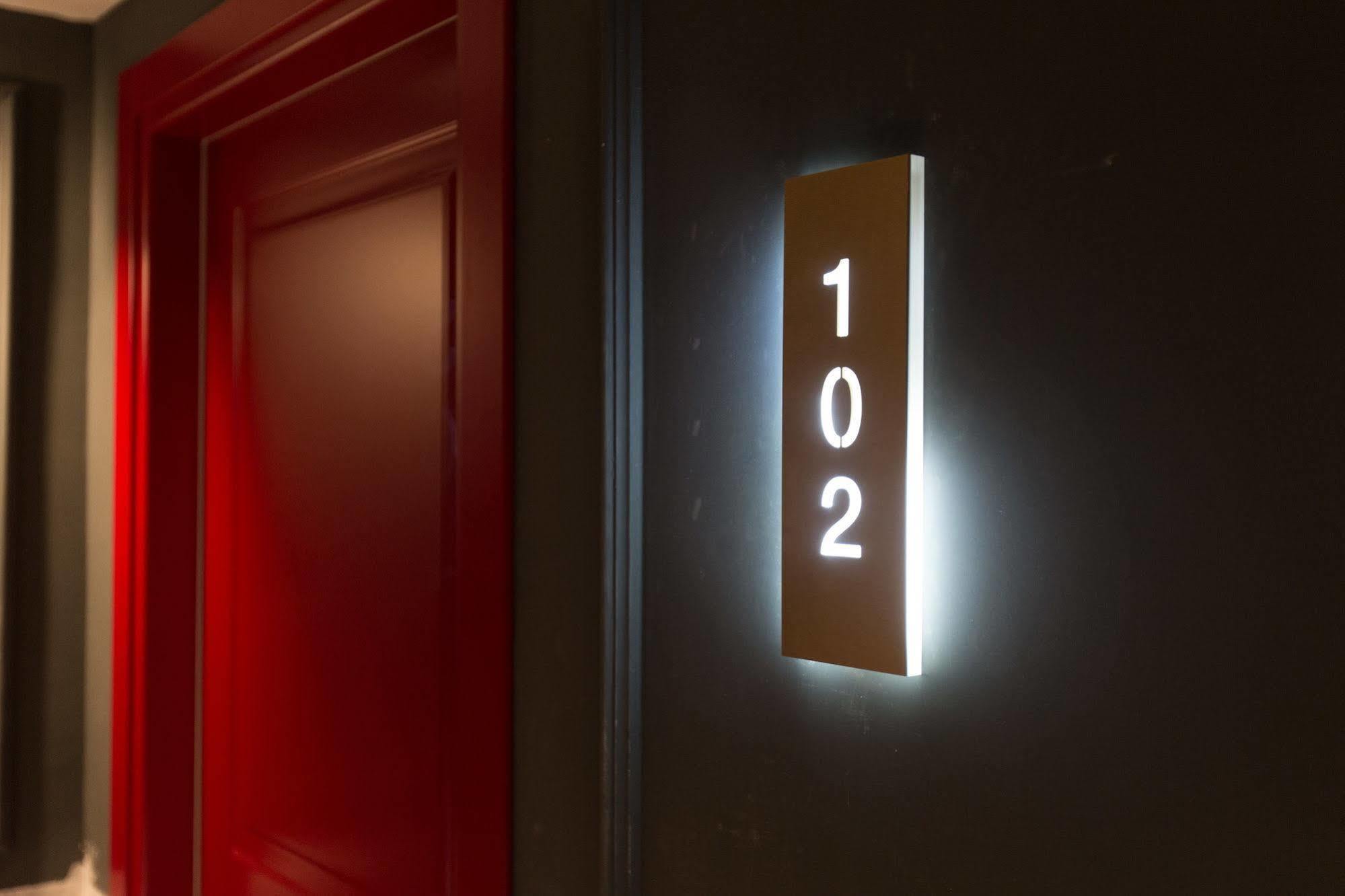 Saint B Boutique Hotel 3*