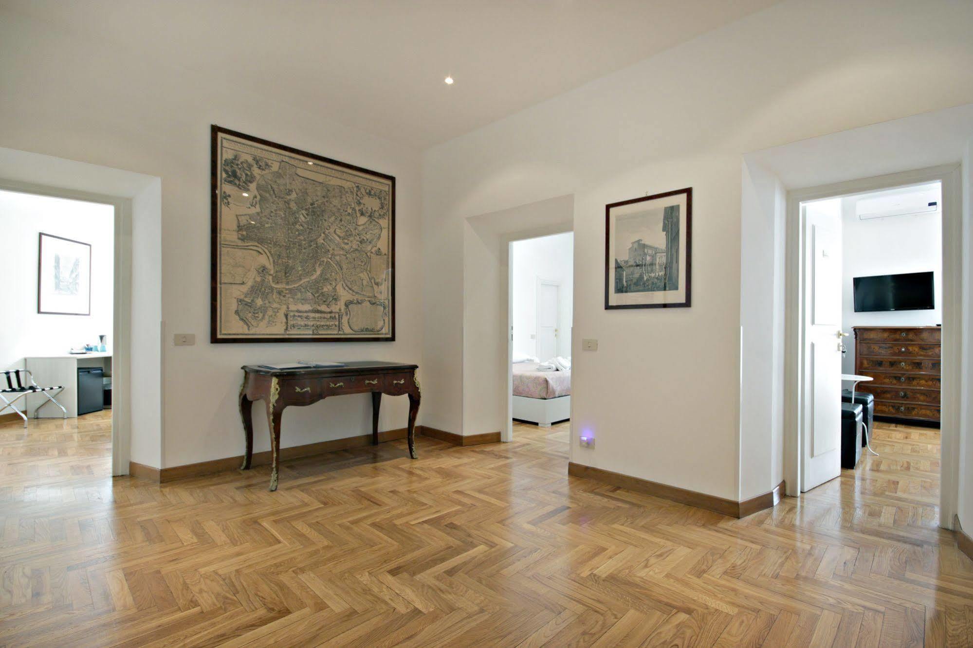 Affaccio Su 2* Rome