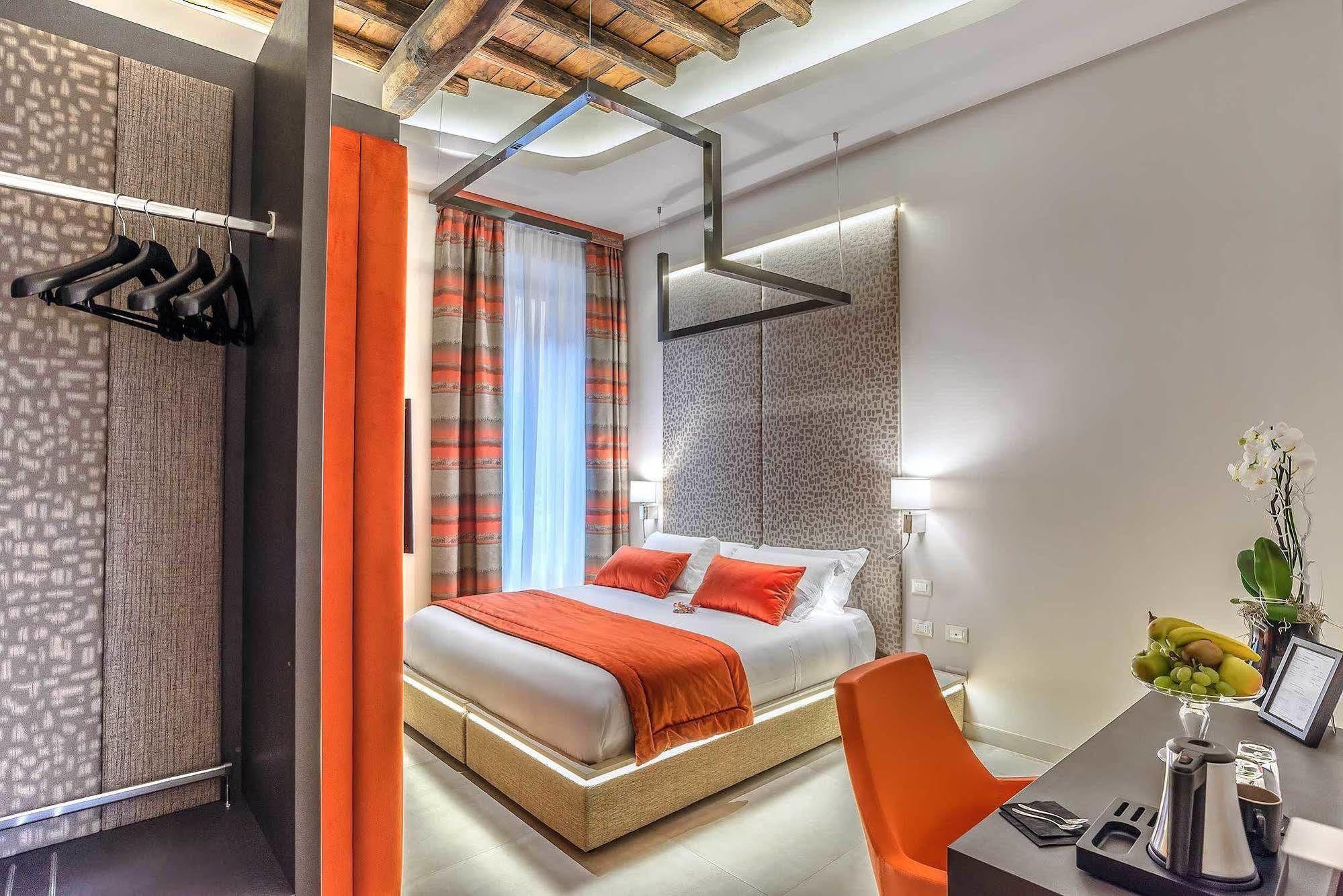 Barberini Luxury 3* Rome