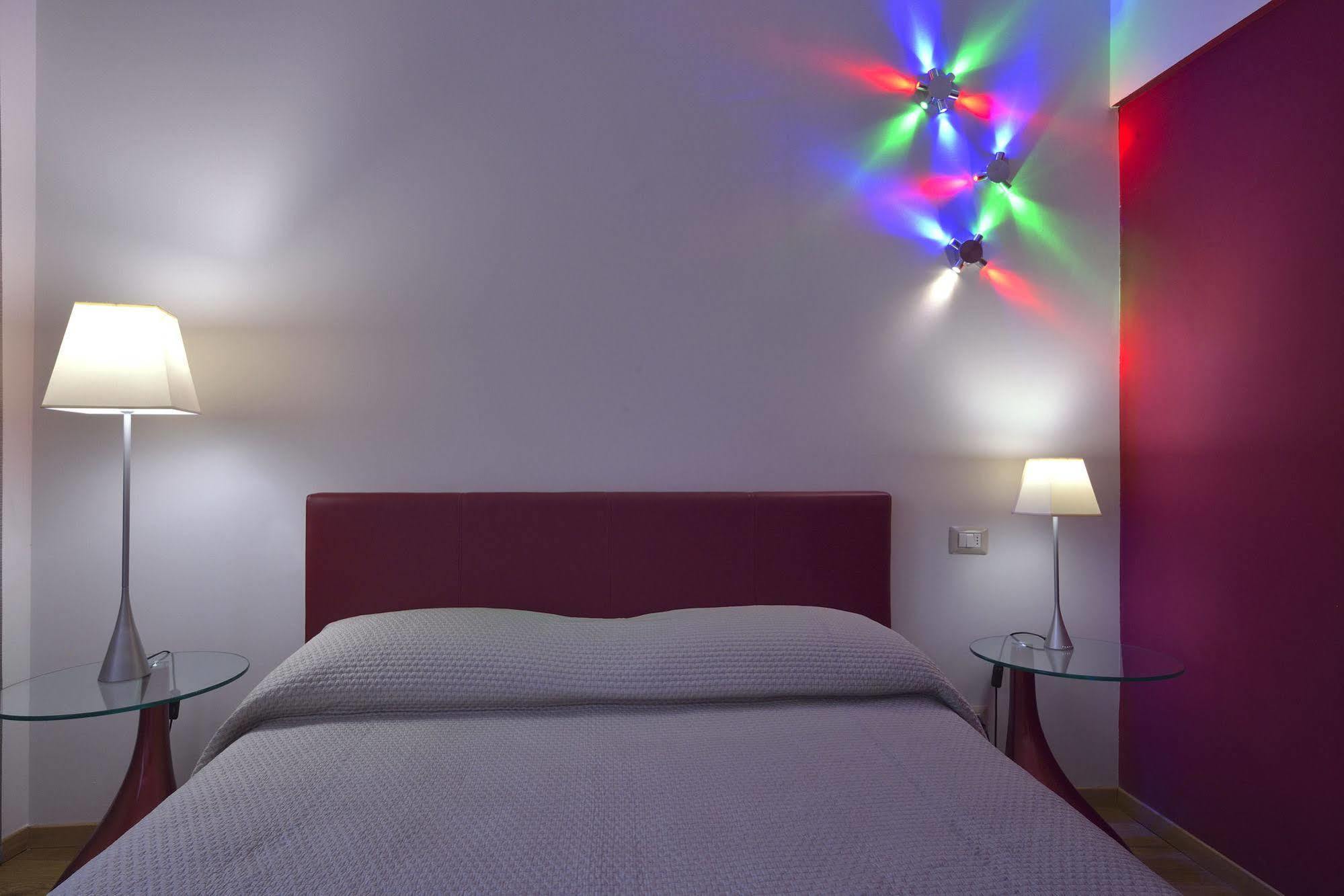 Vatican Bed & Breakfast 2*