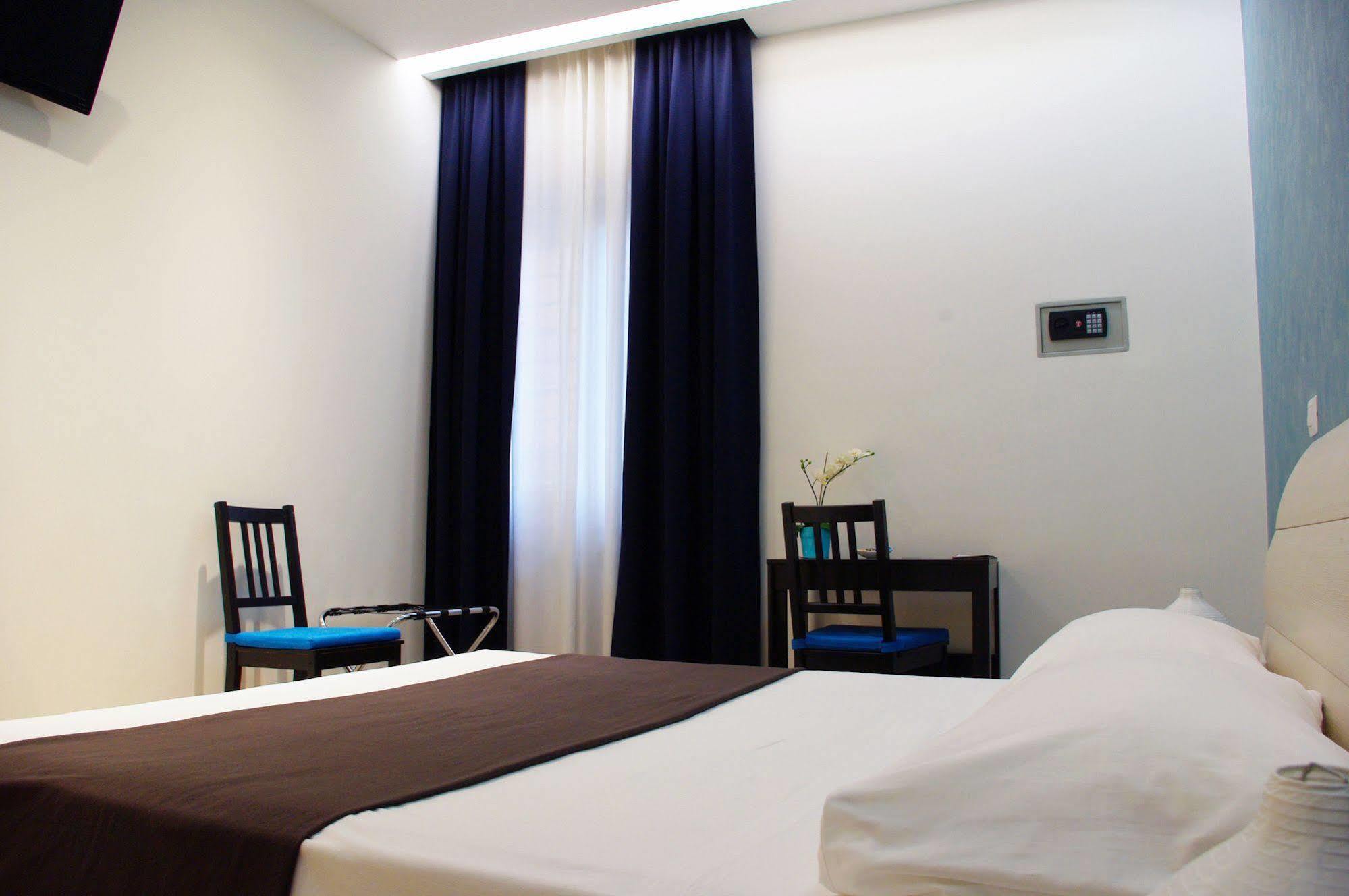Bed & Breakfast Domus Barberini Rome