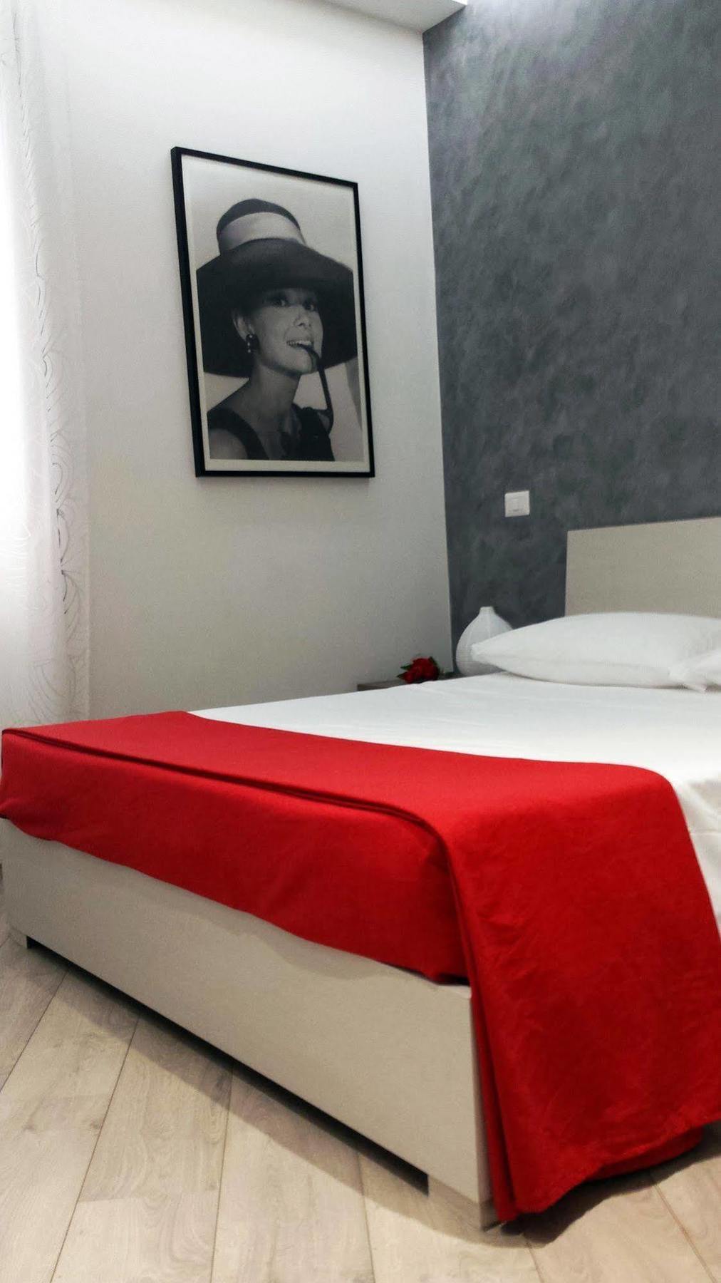 Domus Barberini Bed & Breakfast Rome