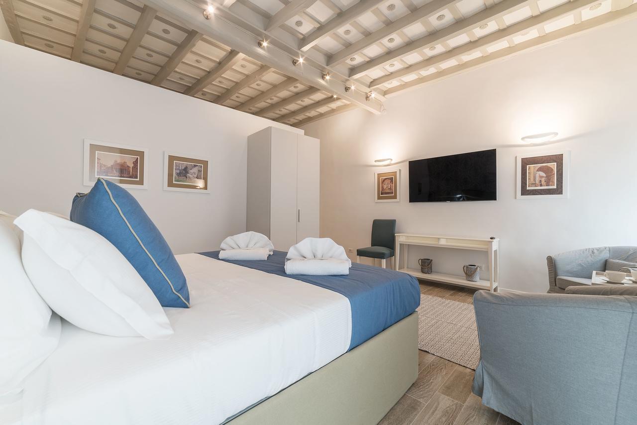 Apartment Cs Exclusive Campo De Fiori Palace