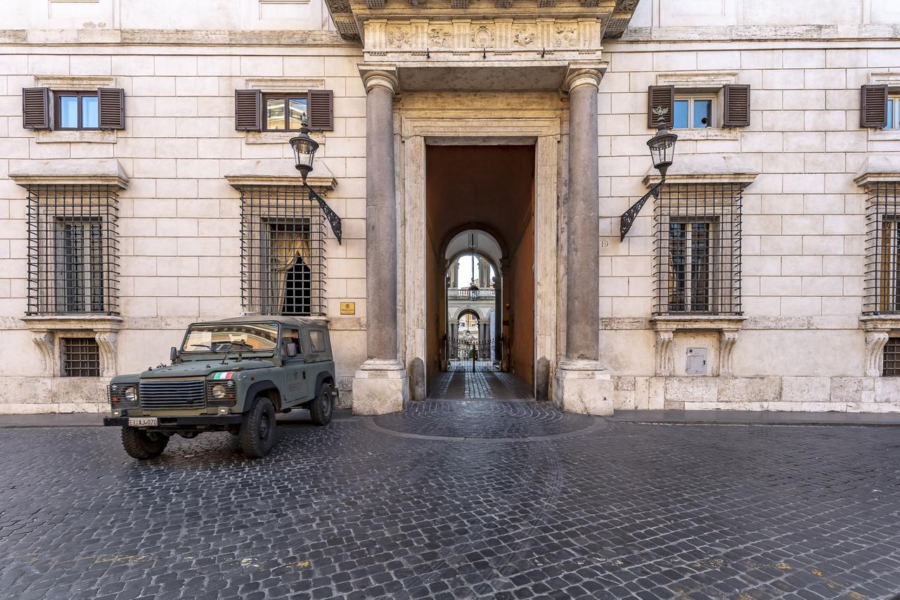 Casa Borghese By Burghesius Rome