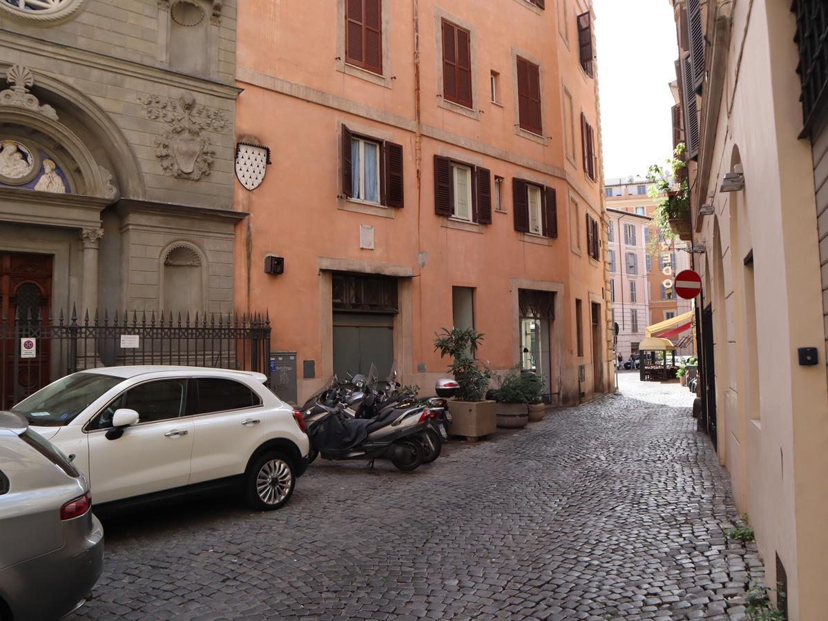 Guest house Floor Navona 2*