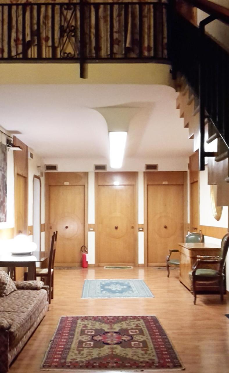 Apartment Marignoli Rome