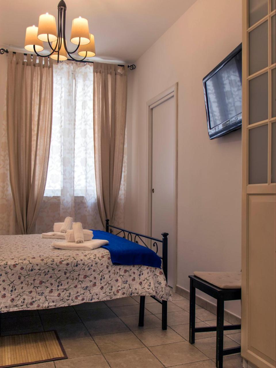 Bed & Breakfast St. John Rome