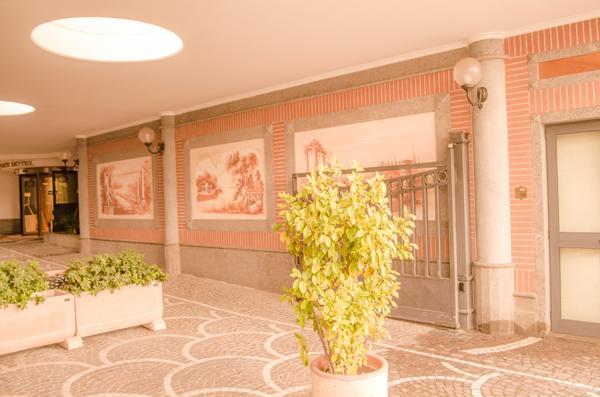 Clelia Palace 3* Rome