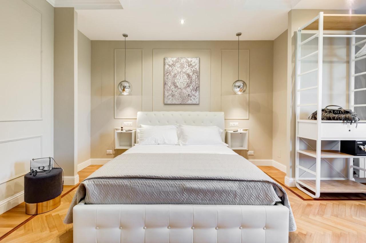 Mellini Palace By Premium Collection Guest house
