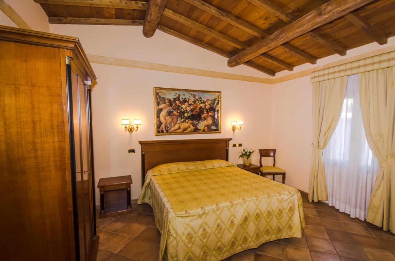 Hotel Quadrifoglio Eur Rome