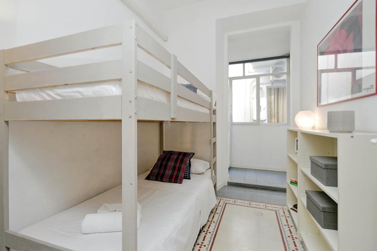 Falstaff Apartment *