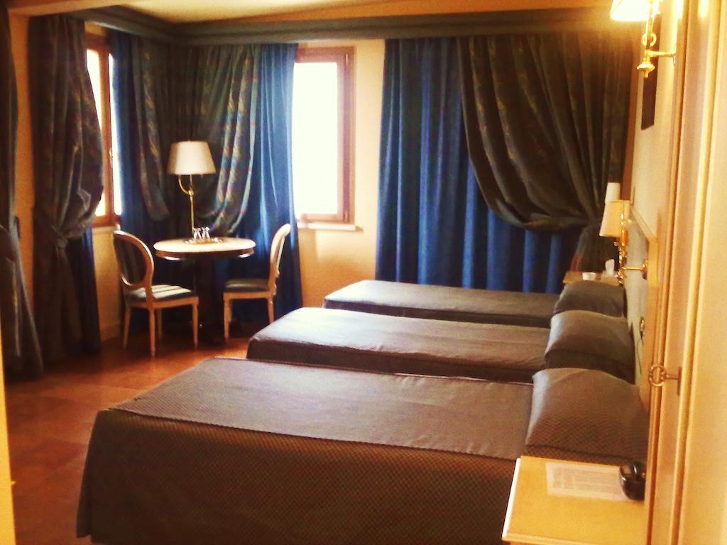 Hotel Quadrifoglio Eur