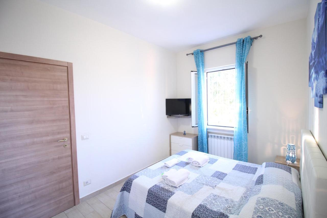 Apartment Anagnina Rome