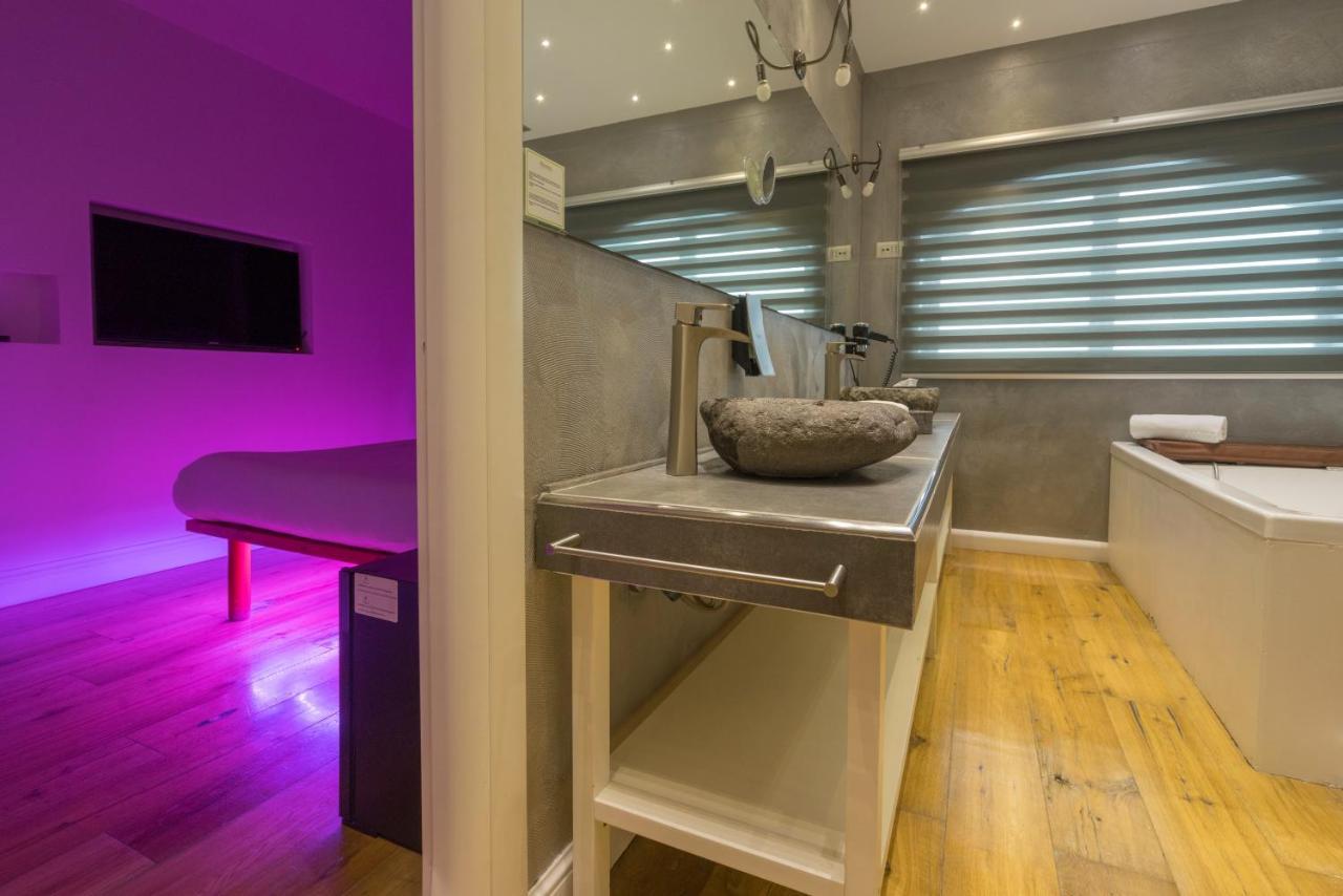 Casa de hóspedes Colosseum Jacuzzi Suites Roma