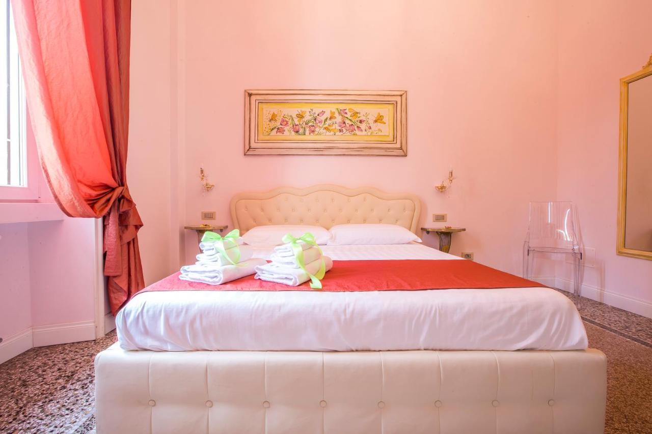 Guest house Trastevere Royal Trilussa 4*