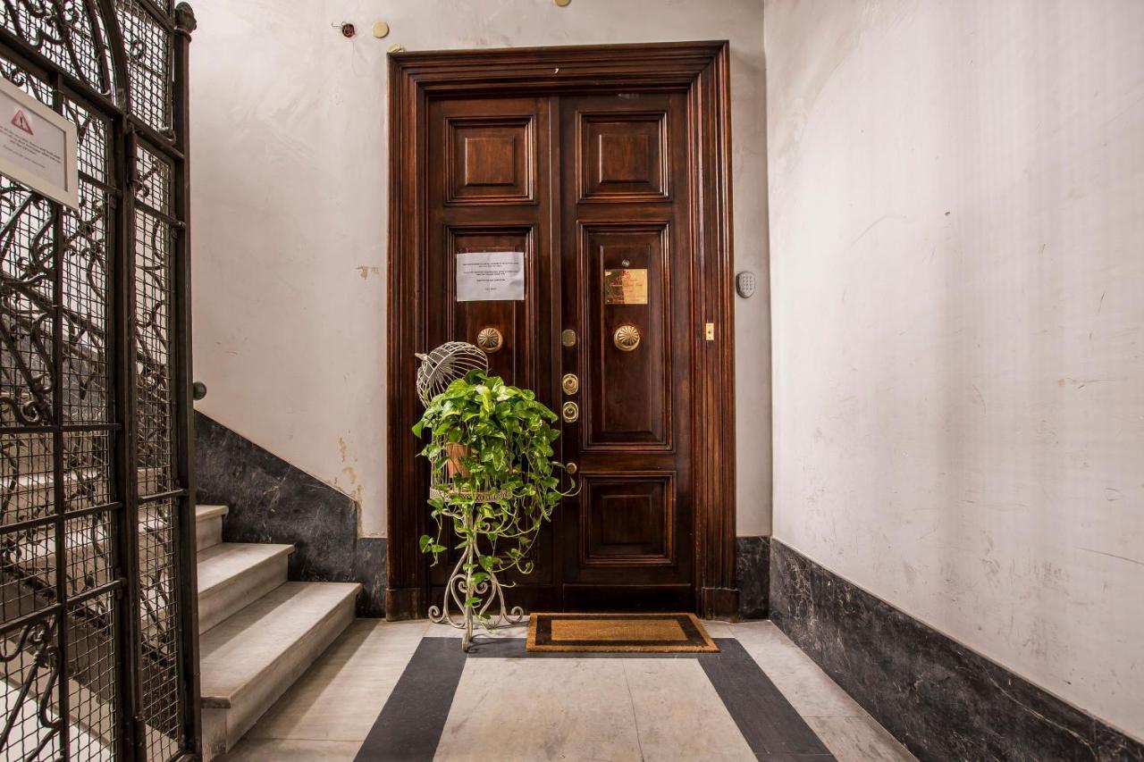 Trastevere Royal Trilussa Guest house Rome