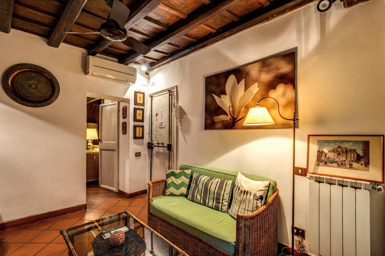 Magenta Collection Egidio Apartment