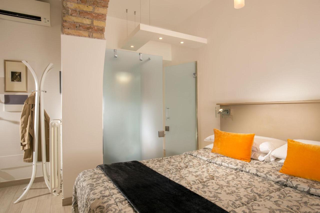 Vatican Apartment *